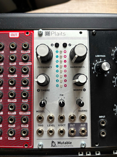 Mutable instruments plaits - mutable,