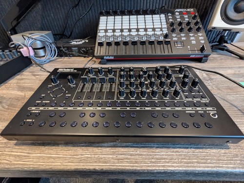 Roland desktop - roland, sh-4d